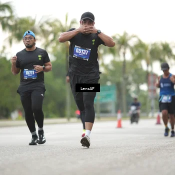 Runner Photo 5341189