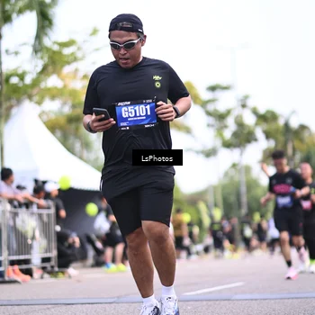 Runner Photo 5341304