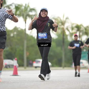 Runner Photo 5341311
