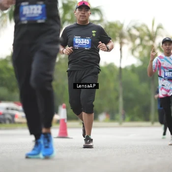Runner Photo 5341312