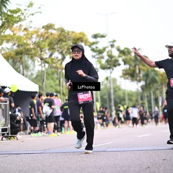 Runner Photo 5341318