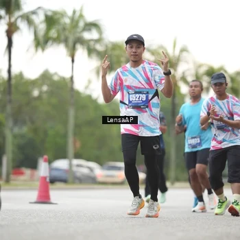 Runner Photo 5341359
