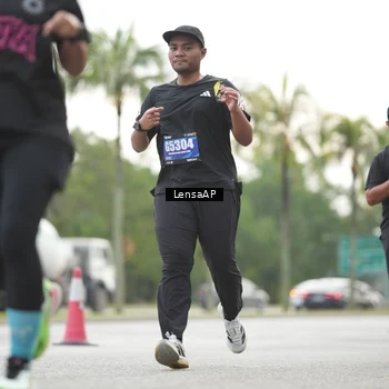 Runner Photo 5341402