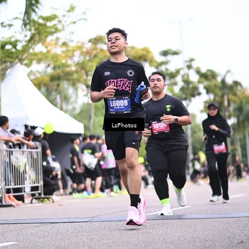 Runner Photo 5341404