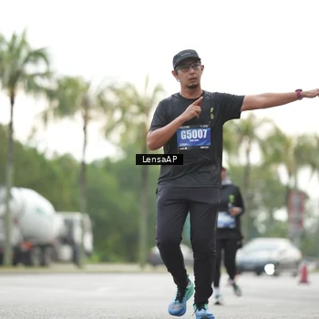 Runner Photo 5341406