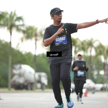 Runner Photo 5341410