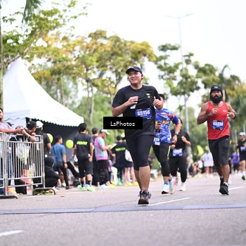 Runner Photo 5341549