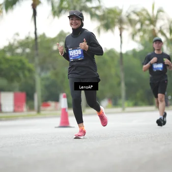 Runner Photo 5341668