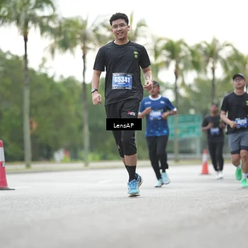 Runner Photo 5341688