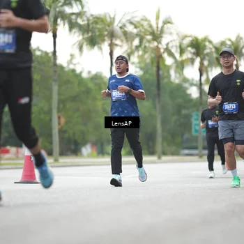Runner Photo 5341693