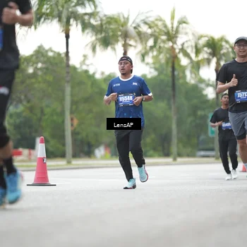 Runner Photo 5341699