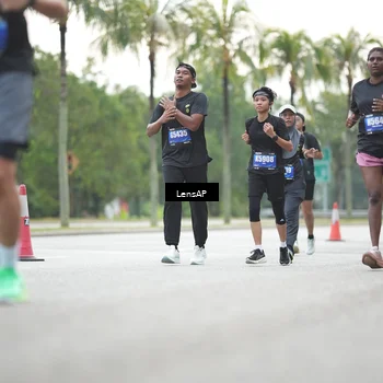 Runner Photo 5341727