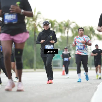 Runner Photo 5341739