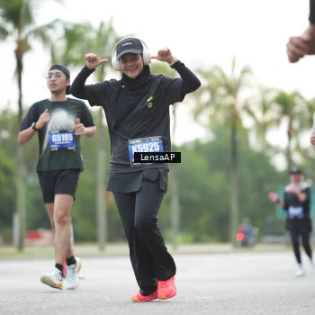 Runner Photo 5341746