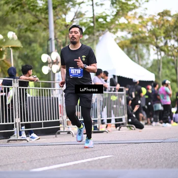 Runner Photo 5341755