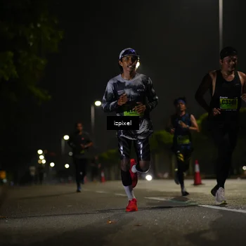 Runner Photo 5341761