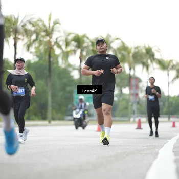 Runner Photo 5341769