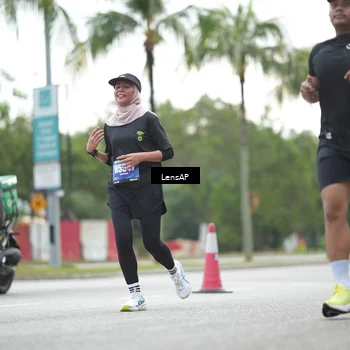 Runner Photo 5341789
