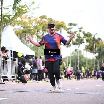 Runner Photo 5341811