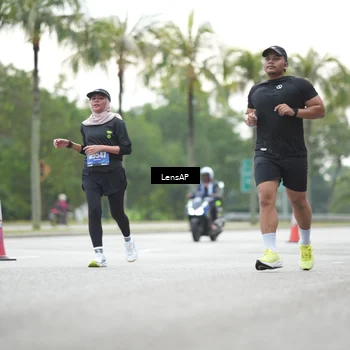 Runner Photo 5341825
