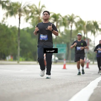 Runner Photo 5341835