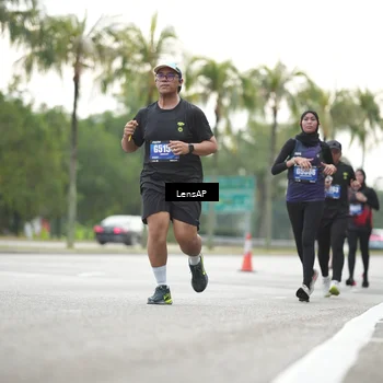 Runner Photo 5341845