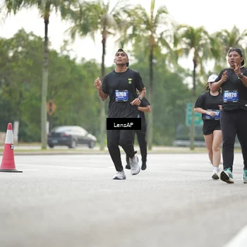 Runner Photo 5341983