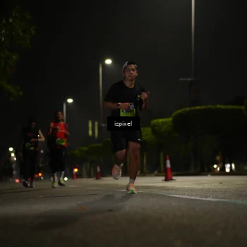 Runner Photo 5342998