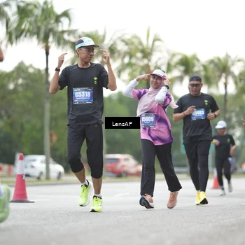 Runner Photo 5343011