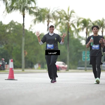 Runner Photo 5343100