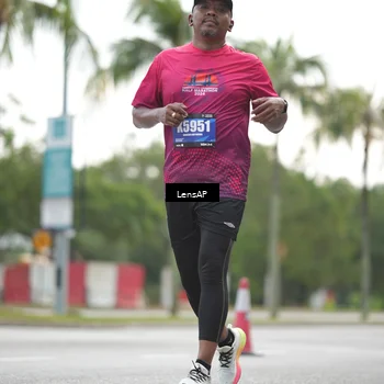 Runner Photo 5343307