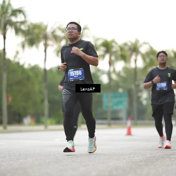 Runner Photo 5343344