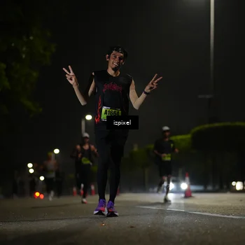 Runner Photo 5343375