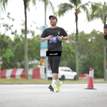 Runner Photo 5343556
