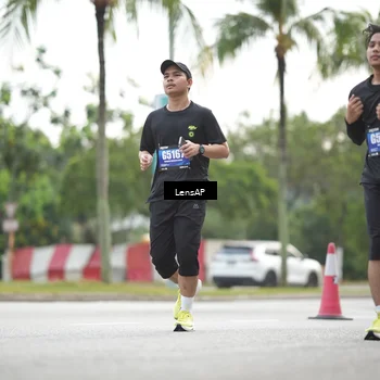 Runner Photo 5343560