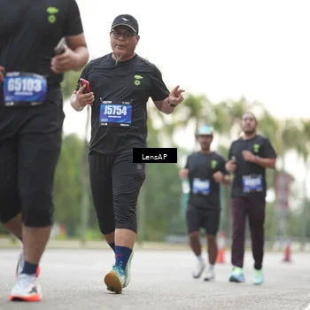 Runner Photo 5343717