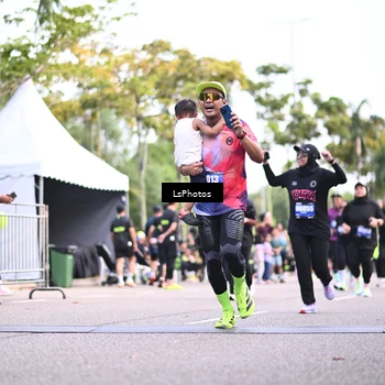 Runner Photo 5344003