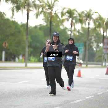 Runner Photo 5345175