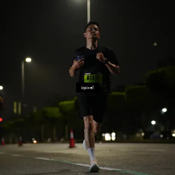 Runner Photo 5345343