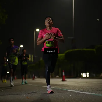 Runner Photo 5345455