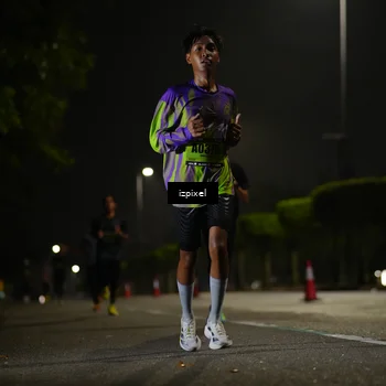 Runner Photo 5345557