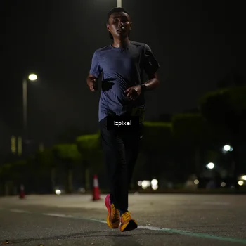 Runner Photo 5345952