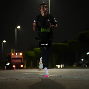 Runner Photo 5346479
