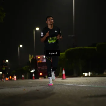 Runner Photo 5346493