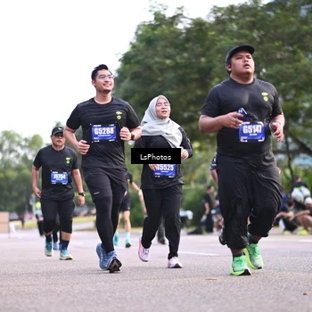 Runner Photo 5347624