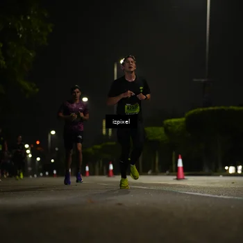 Runner Photo 5348509