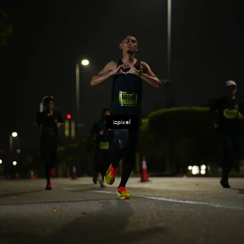 Runner Photo 5349991