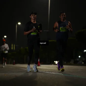 Runner Photo 5350218
