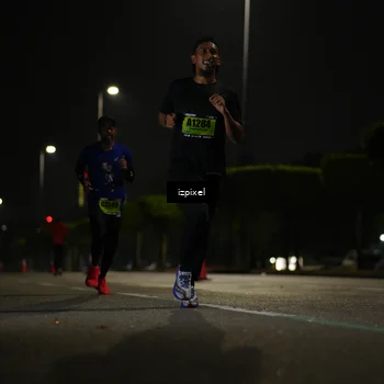 Runner Photo 5351179