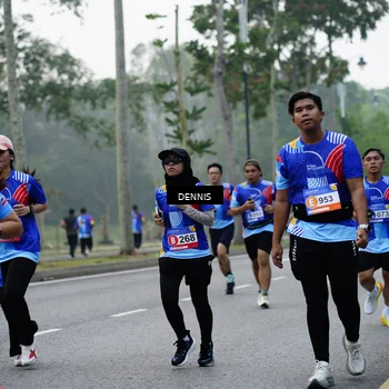 Runner Photo 5351355